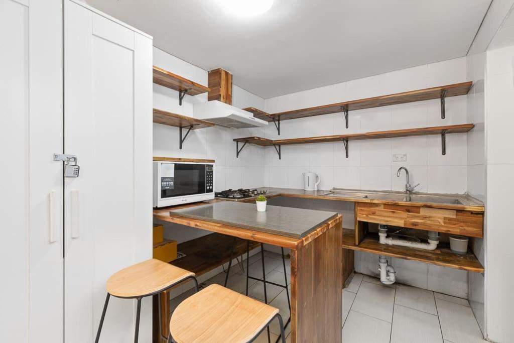 Bright Private - Nearby Cbd Uts Usyd - Seconds To Famous Eateries - Shared Bathroom * Sydney